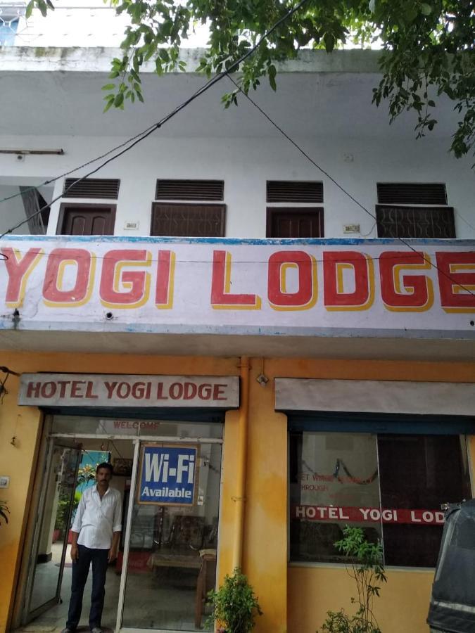 Hotel Yogi Lodge Khajurāho Dış mekan fotoğraf